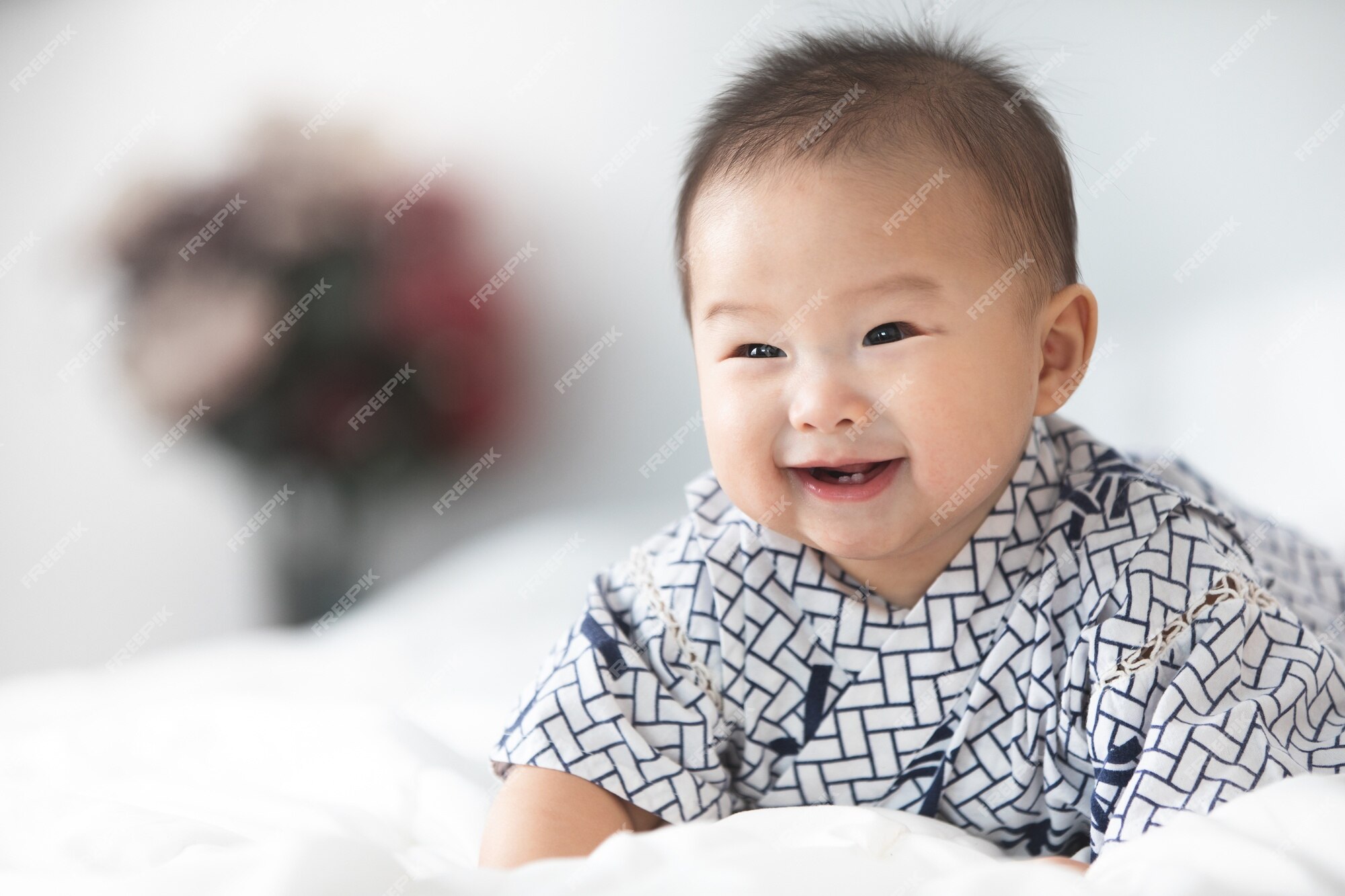 laughing asian baby meme