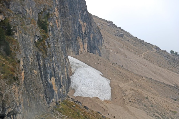 美しい夏の風景幻想的な高山峠と高山ドロミテ イタリア ヨーロッパ選択と集中