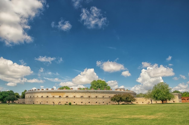 ドイツ インゴルシュタットの公園での美しい夏の景色