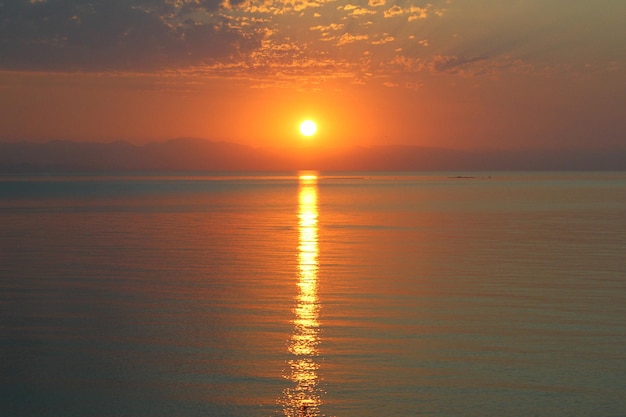 Photo beautiful sunrise on mediterranean sea