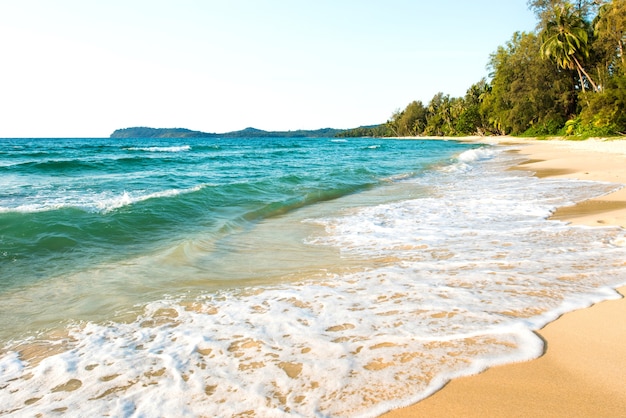 Beautiful tidal and wave at tropical beach