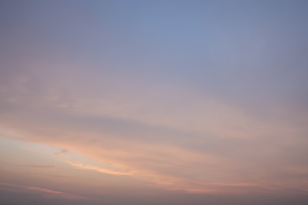 美しい夕暮れの空、夕日