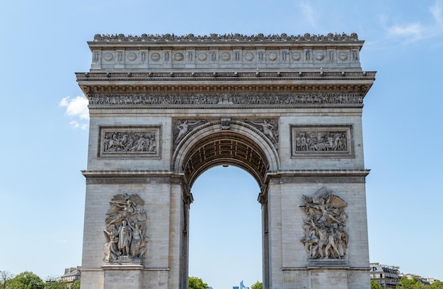 Photo beautiful view footage of the arc de triomphe in paris