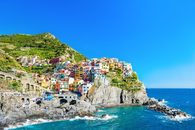 Manarola 마을, Cinque Terre 국립 공원, Liguria, Italy의 아름다운 전망