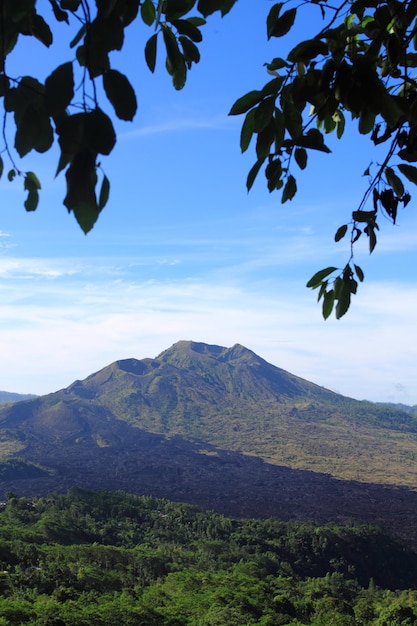 Foto bellissima vista del monte batur bali indonesia