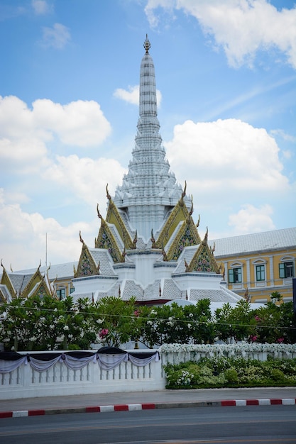 Прекрасный вид на храм Ват Пхо, расположенный в Бангкоке, Таиланд