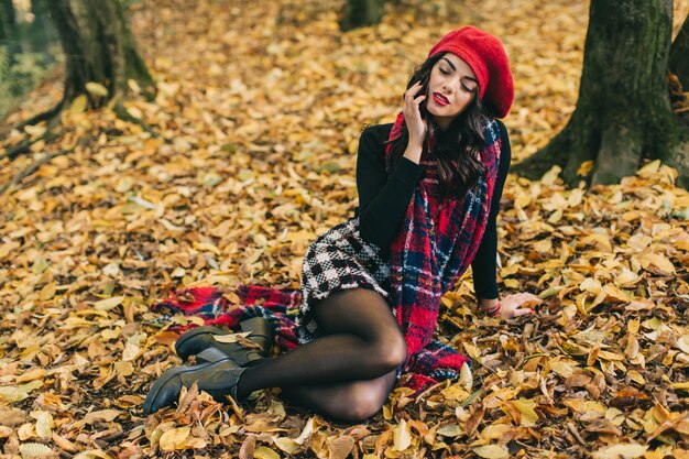가을 아름다운 여자.