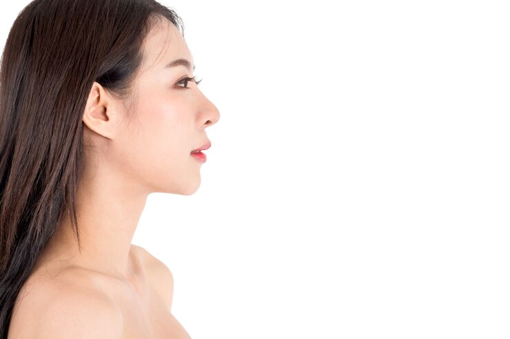 美しい女性の美しさhealthcare.beautyとspa.perfect新鮮な肌の白い背景