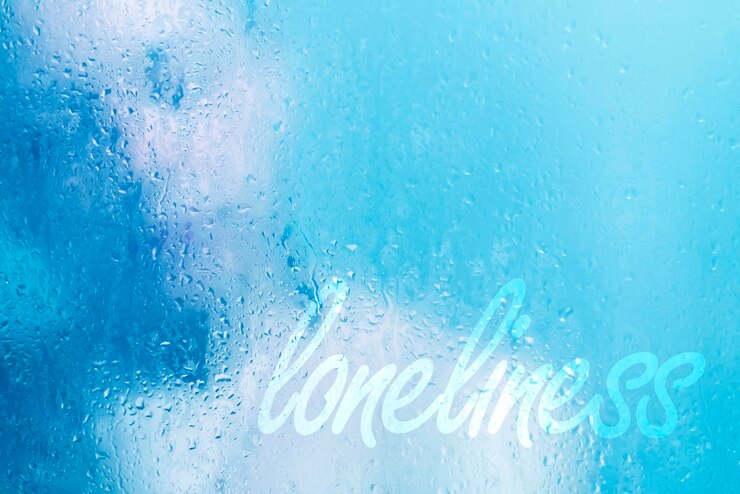 Photo 美麗的女人在玻璃後面的淋浴中, 有滴水和文字 loneliness