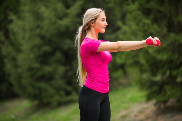 Beautiful young woman in sportswear