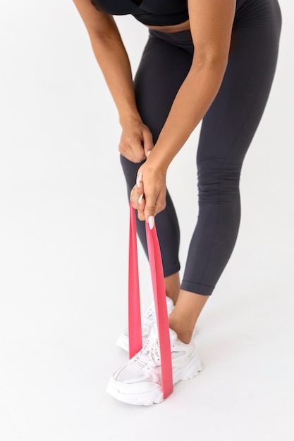 Photo beautiful young woman working out