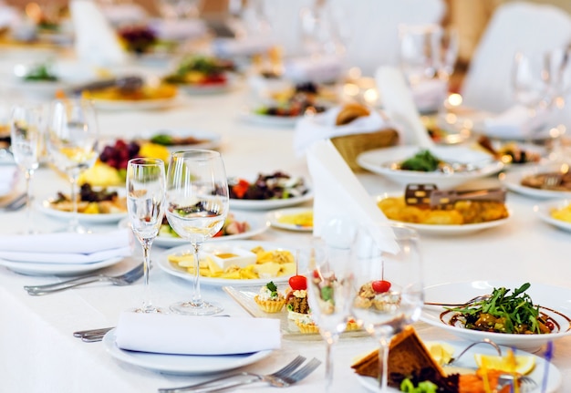 Beautifully served table in a restaurant