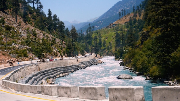 Photo beautifulviewofriverandmountainsinswatvalleyplace