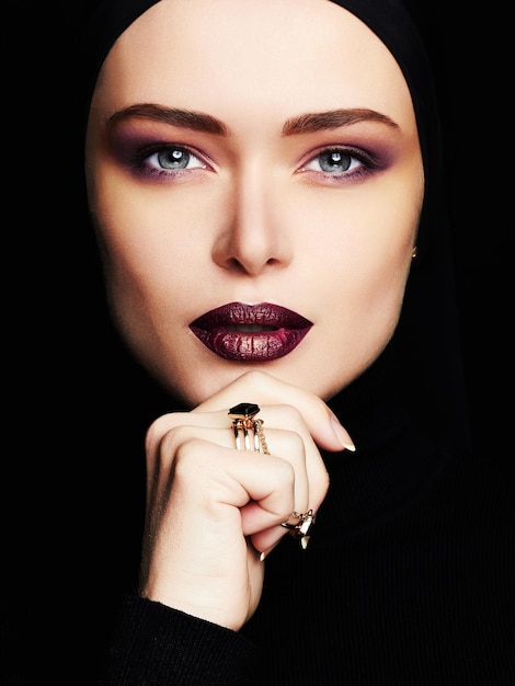 Beauty makeup muslim woman facecosmetics