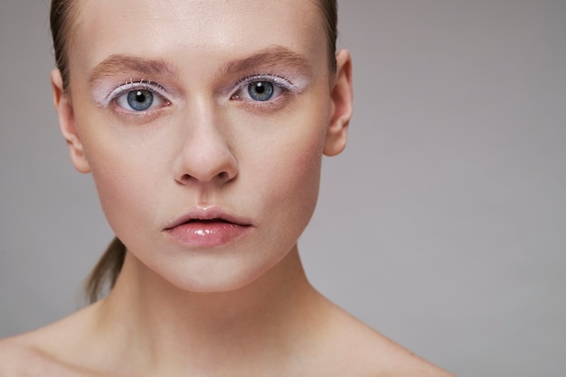 Photo beauty portrait of young woman