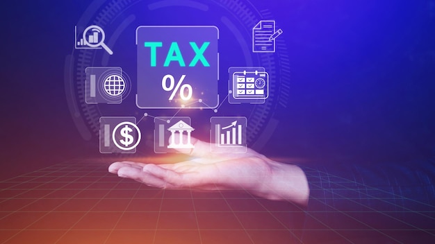 Bedrijf met behulp van de computer om het formulier Individuele inkomstenbelasting online in te vullen voor belastingbetaling Overheidsbelastingen Gegevensanalyse papierwerk financieel onderzoek Berekening belastingaangifte