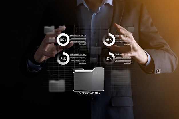 Bedrijfsontwikkelaarshand die raadskader op virtuele moderne computer gebruiken die innovatie tonen Agile softwareontwikkeling lean projectbeheerhulpmiddel snelle veranderingen conceptdocumentbeheersysteem DMS