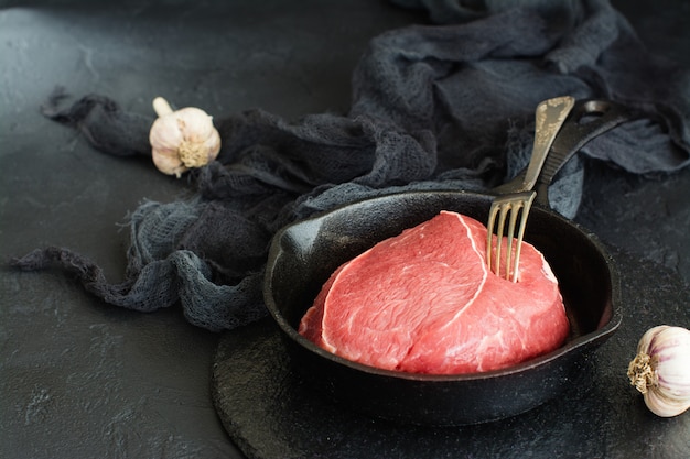 Beef  sirloin in  iron skillet