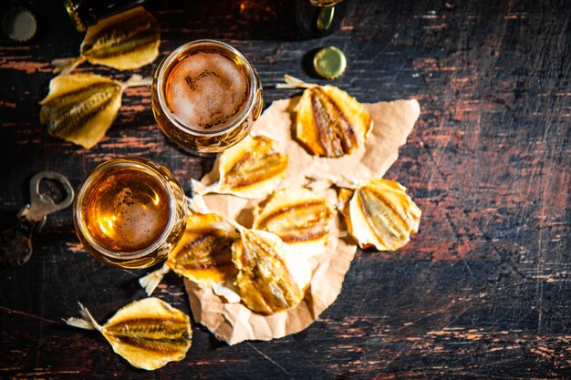 Photo beer and dried fish