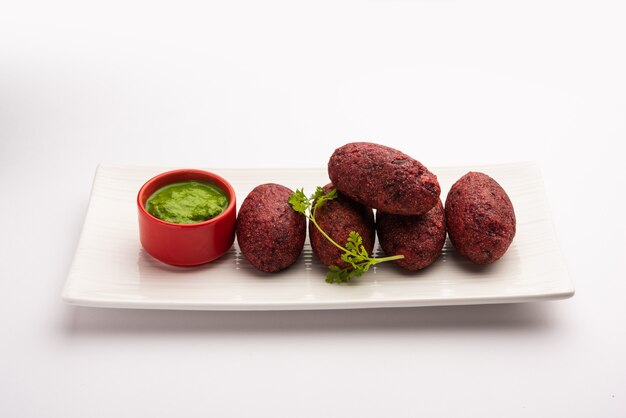 Beet Root Patties or cutlet or tikki served with green chutney