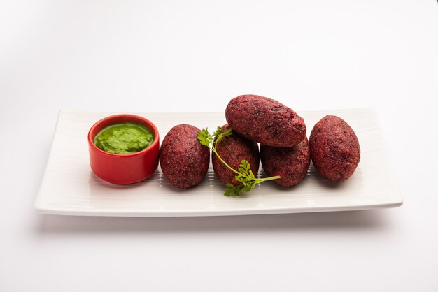 Beet Root Patties or cutlet or tikki served with green chutney