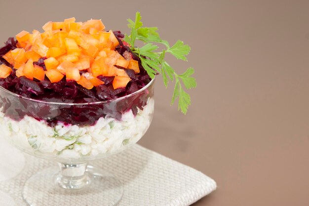 Beet salad with bell pepper rice garlic and parsley