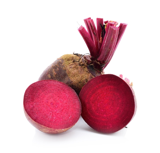 Photo beetroot over white background