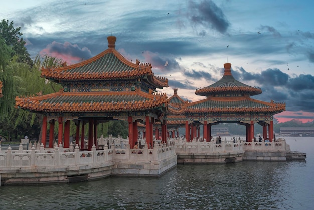 Foto beihai park is een keizerlijke tuin