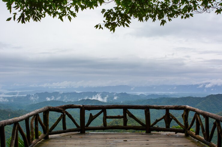 Bekijk punt balkon op Thong Pa Phum National Park, Kanchanaburi, Thailand