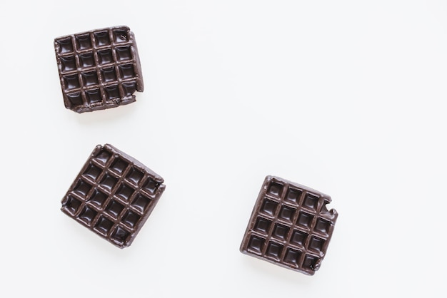 Belgische chocoladewafels van winkel witte achtergrond