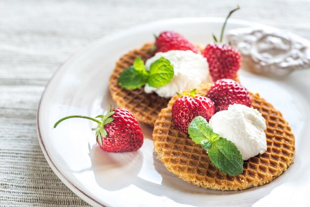 Belgische wafels met ricotta en aardbeien