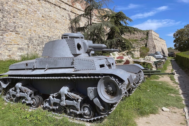 Photo belgrade serbia september 14 2022 kalemegdan fortess tanks