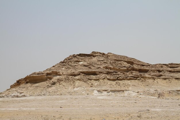 Berg in de Qatarese woestijn