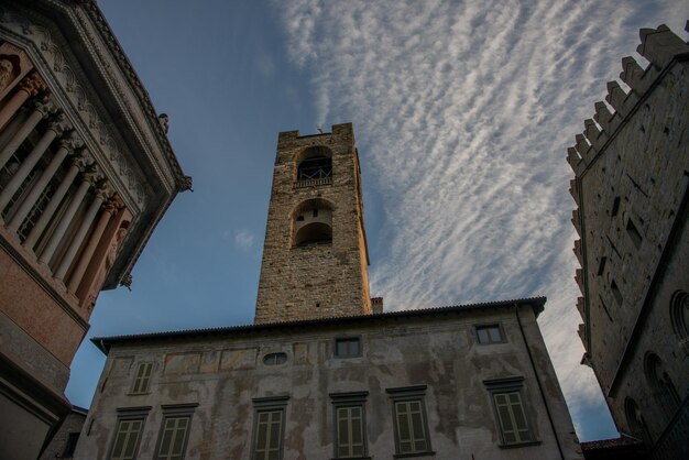 Bergamo portiek van het palazzo della ragione l