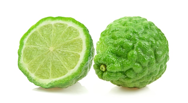 Bergamot geïsoleerd op witte achtergrond