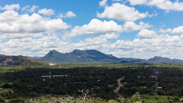 Bergen en oerwouden in sri lanka, landschap