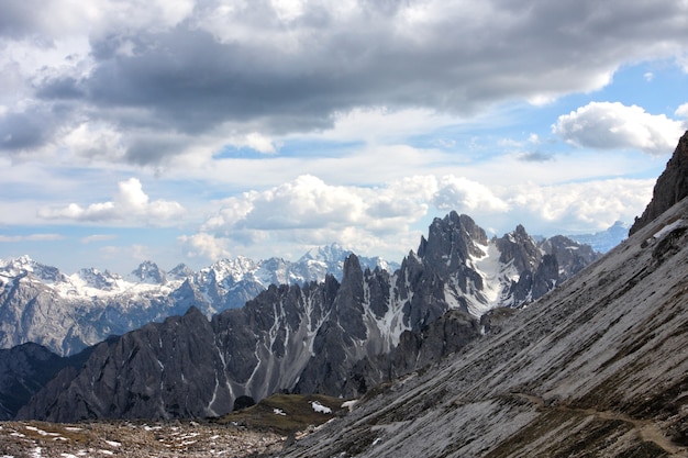 Bergen rond Tre Cime di Lavaredo - Dolomieten, Italië