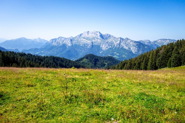 Berglandschap in La Clusaz, Haute-savoie, Frankrijk