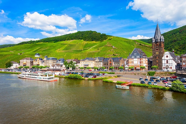 Bernkastel Kues luchtfoto Duitsland