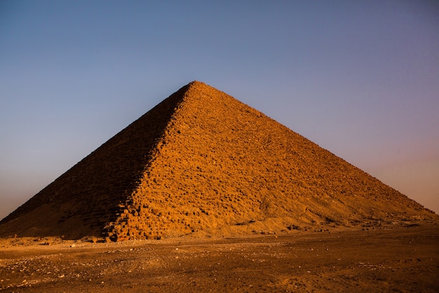 Beroemde egyptische piramide