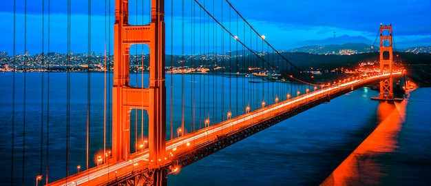 Beroemde Golden Gate Bridge, San Francisco 's nachts, Verenigde Staten