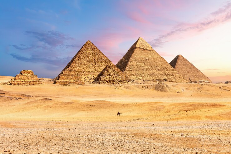 Beroemde grote piramides van Egypte, Gizeh, district Caïro