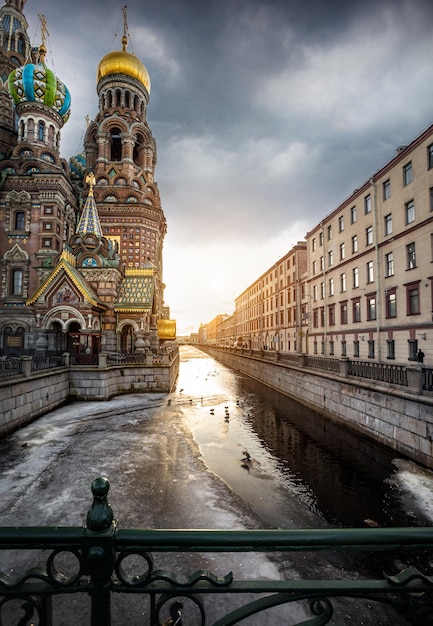 Beroemde kerk in Petersburg