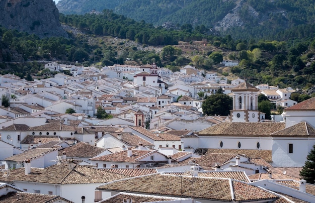 Beroemde oude heuvelstad van Grazalema in Andalusië