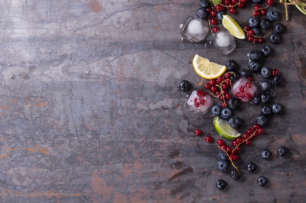 Berries, lime, mint and ice