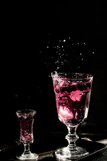 Berry drink donkere en humeurige fotografie