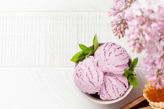 Berry ice cream in bowl