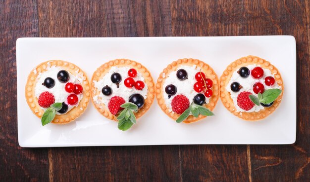 Berry Tartlets raspberry redcurrant and blackberry