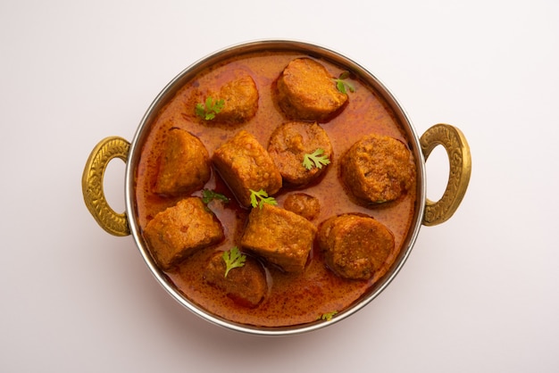 Besan Gatte Ki Sabzi or Gatta Curry Recipe, popular rajasthani menu for lunch or dinner