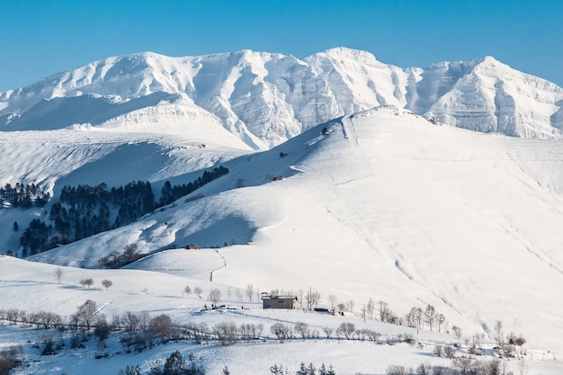 Besneeuwde berg in Spanje